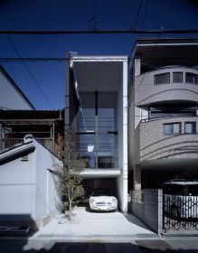 昭和町の家